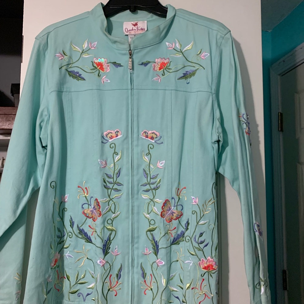 Spring jacket - Picture 2 of 6
